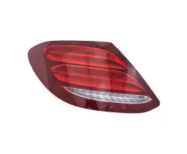 lampa-tyl-do-mercedes-benz-e-class-w213-2016-2023-2139067700-lewa