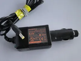sony-95v-2a-4-8-1-7-ladowarka-samochodowa