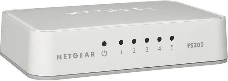 switch-netgear-fs205-5-portow