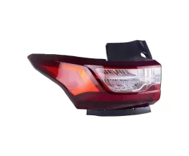lampa-tyl-do-chevrolet-traverse-2018-84618033-lewa