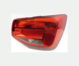lampa-tyl-do-audi-q2-ga-2016-81a945070b-prawa