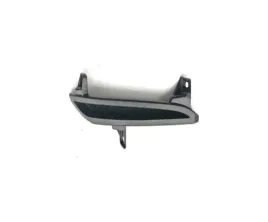 zaslepka-lampy-przeciwmgielnej-do-toyota-prius-xw60-2023-81481-47110-prawa
