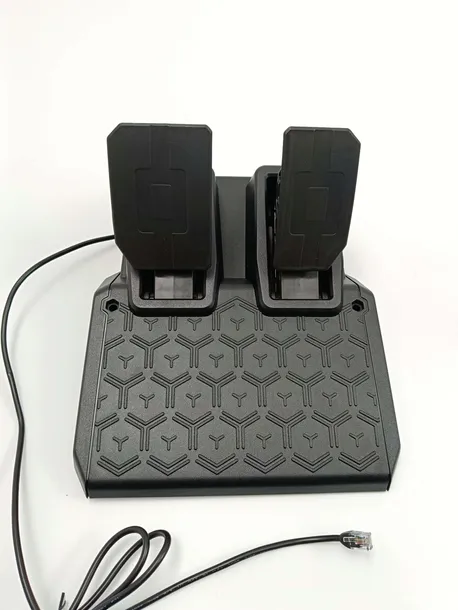 kierownica-thrustmaster-t128-simtask-pack-pedaly-t2pm-steering-kit-stan-powystawowy-model-t128-simtask-pack