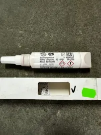 masa-uszczelniajaca-oe-90542117-50ml