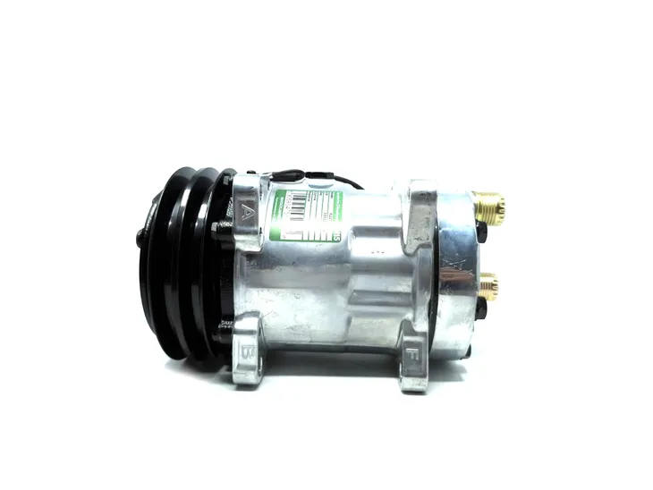 Sprężarka Typ Sanden 7H15 8227 Case New Holland
