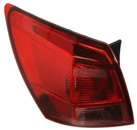 nissan-qashqai-07-10-lampa-tylna-lewa