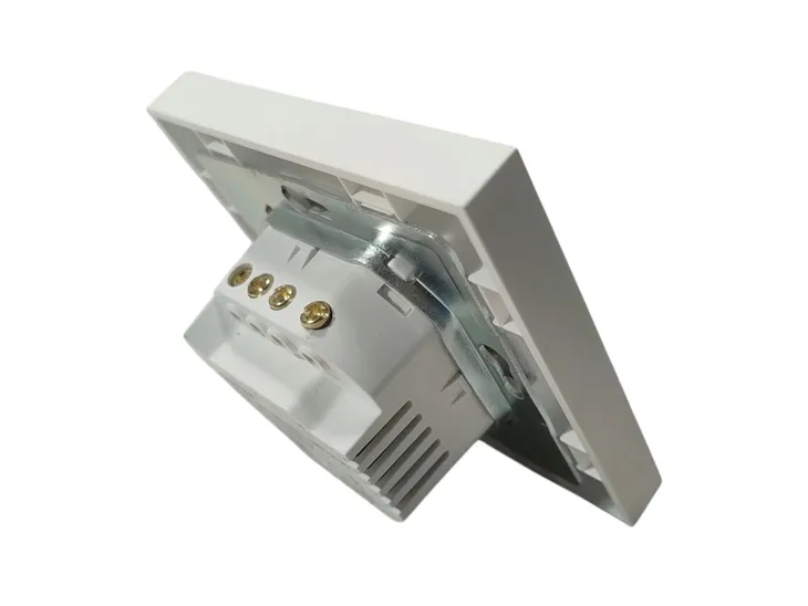 przelacznik-scienny-osram-smart-wifi-matter-2g-kod-producenta-4058075849921