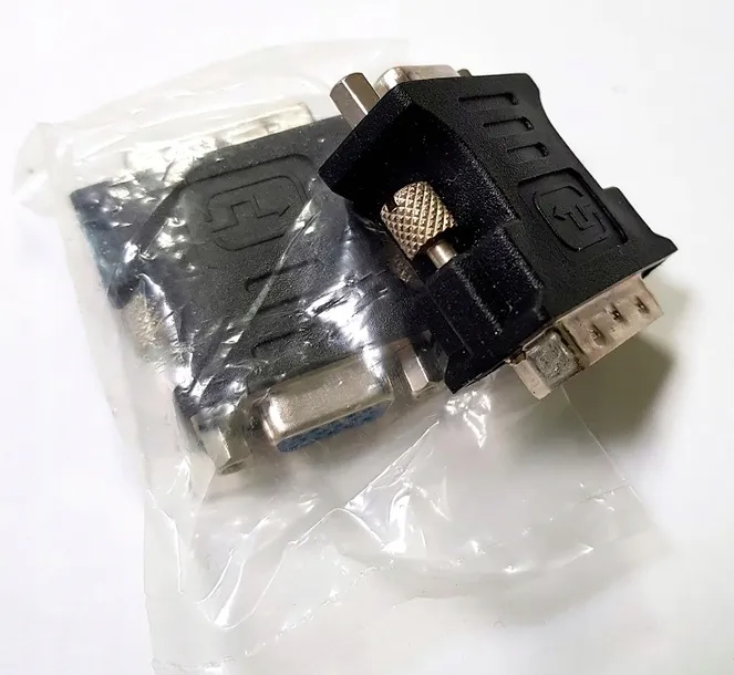 adapter-przejsciowka-dvi-vga-stan-nowy-model-p120-000