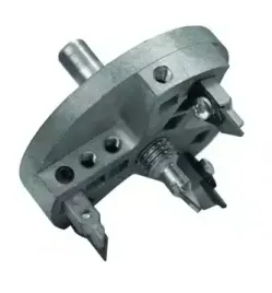 wycinacz-otworow-z-regulacja-dedra-ded053-33-73mm
