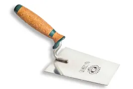 olejnik-kielnia-trapezowa-szeroka-140mm-korek