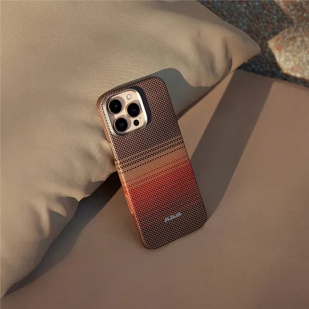 pitaka-ultra-slim-case-sunset-pitatap-iphone-16-pro-przeznaczenie-apple