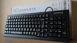 cherry-mechaniczna-klawiatura-compact-xs-g84-5200-usb-ps-2-qwerty-czarny
