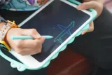 10-tablet-do-rysowania-bemi-doodle-niebieski-kolor-niebieski