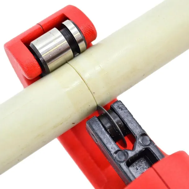 obcinak-do-rur-aw-tools-6-45-mm-zasilanie-reczne