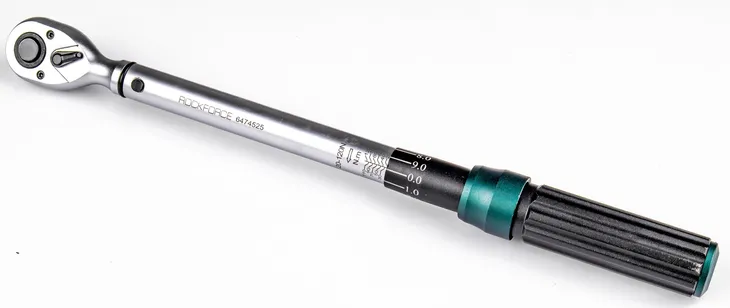 klucz-dynamometryczny-rockforce-kod-producenta-rf-6474525