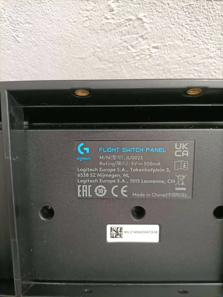 logitech-g-saitek-pro-flight-switch-panel-zawiera-baterie-nie