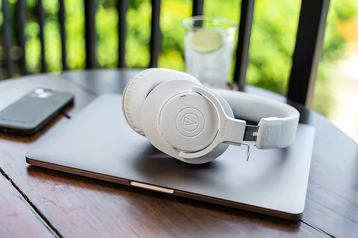 audio-technica-ath-m20xbt-bialy-wysokosc-produktu-0-cm