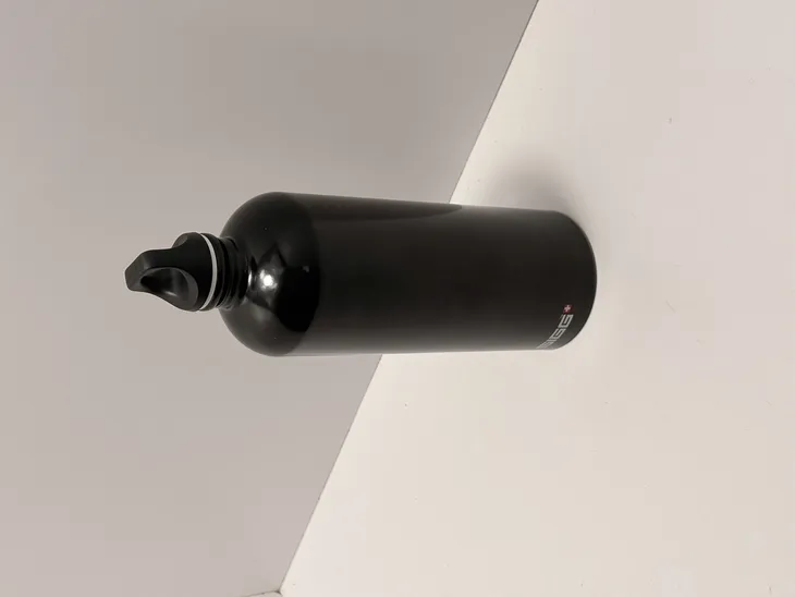butelka-sigg-1000-ml-kolor-czarny