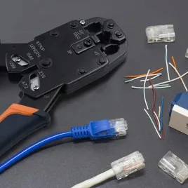 wtyk-qoltec-zlacze-modularne-rj45-or-cat6-or-utp-or-pozlacane-styki-or-10-sztuk