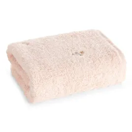recznik-bloom-50x90-pudrowy-z-kwiatowym-haftem-500g-m2-frotte