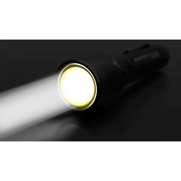 latarka-ledlenser-p9r-core-lep-zawiera-baterie-tak