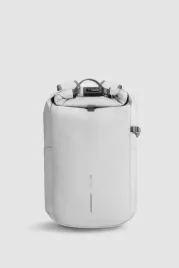 plecak-antykradziezowy-xd-design-urban-waterproof-backpack-off-white