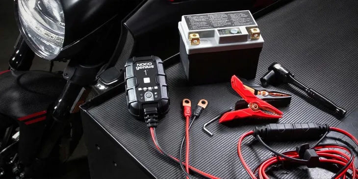 genius1eu-1a-battery-charger