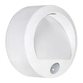 nowoczesna-lampa-zewnetrzna-elewacyjna-na-schody-z-czujnikiem-ruchu