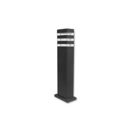 stylowa-lampa-zewnetrzna-ogrodowa-slupek-malibu-do-ogrodu-elegancka