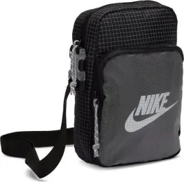 nike-torebka-listonoszka-poliester-wielokolorowy-mlodziezowy-meska-czarna