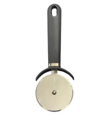 noz-do-pizzy-kolkowy-silvercrest-2-cm-radelko