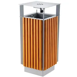 kosz-miejski-z-popielnica-i-wyjmowanym-wkladem-metal-drewno-65l