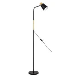 stylowa-lampa-podlogowa-industrialna-czarna-do-salonu-z-drewnem