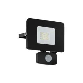 nowoczesna-lampa-zewnetrzna-elewacyjna-z-czujnikiem-ruchu-do-ogrodu