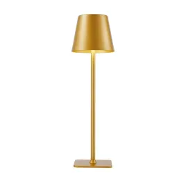 elegancka-lampa-stolowa-zewnetrzna-do-ogrodu-stylowa-zlota-italux