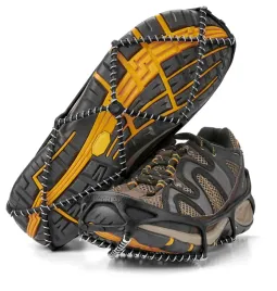 nakladki-na-buty-trekkingowe-yaktrax-walk-ice-and-snow