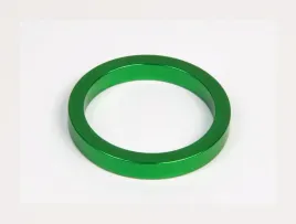 podklad-dystansowy-aluminiowy-zielony-5-mm-do-rowerow