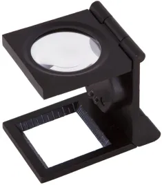 lupa-levenhuk-zeno-desk-d0