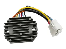 regulator-napiecia-yanmar-3tn75l-yb121u-yb151u-b22
