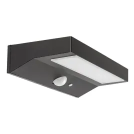 nowoczesna-lampa-elewacyjna-solarna-z-czujnikiem-ruchu-do-ogrodu