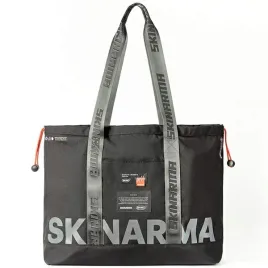 skinarma-torba-fardel-czarny-black