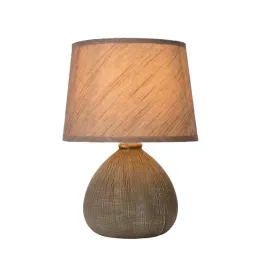 elegancka-lampa-stolowa-do-salonu-nowoczesna-i-stylowa-dekoracja