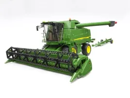 bruder-kombajn-zbozowy-john-deere-t670i-02132