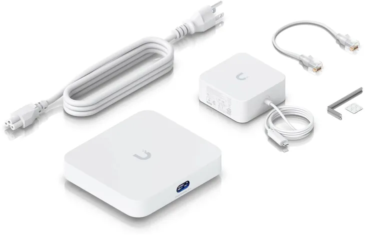 ubiquiti-unifi-cloud-gateway-max-ucg-max-standard-pracy-portow-lan-10-100-2500-mbps