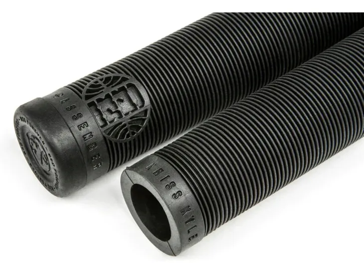 bsd-passenger-grips-black-material-guma