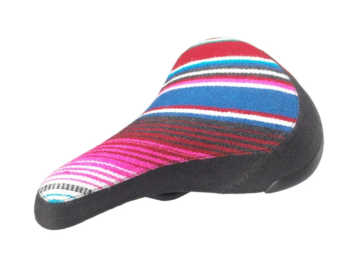 odyssey-saddle-mexican-blanket-multi-color