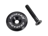 reverse-ahead-cap-with-screw-black-black-stan-nowy