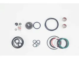 rear-shock-service-kit-full-service-monarch-3-rt3-2013