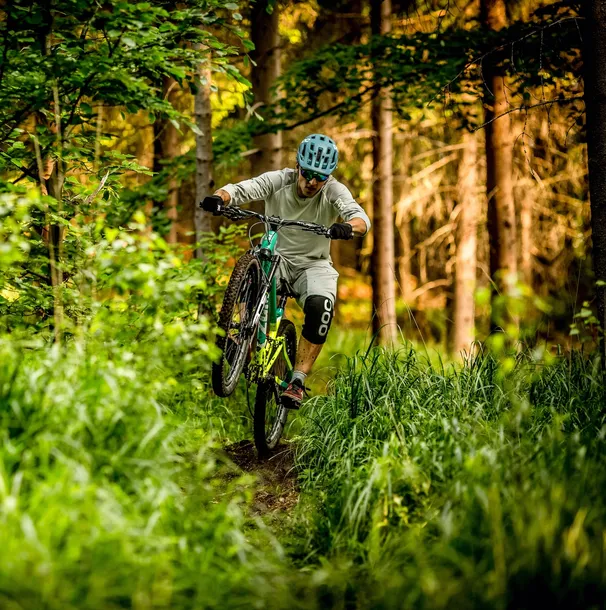widelec-rockshox-sid-skok-35-rl-srednica-osi-15-mm
