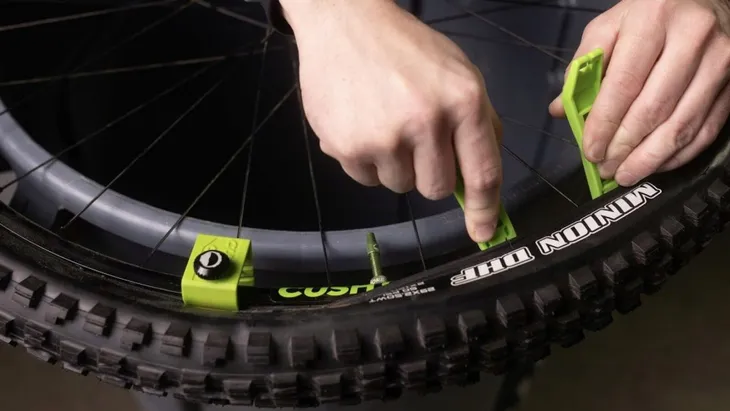 cush-core-bead-pro-tool-przeznaczenie-do-opon